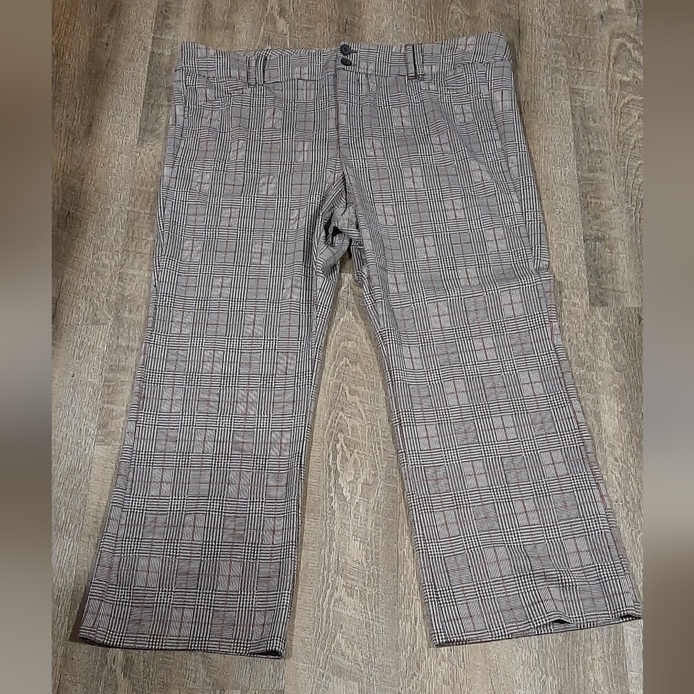 Studio By Torrid Size 24R Women's Brown Plaid Trouser Boot Pants Stretchy